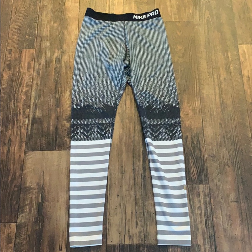 Nike-Pro DRI-FIT